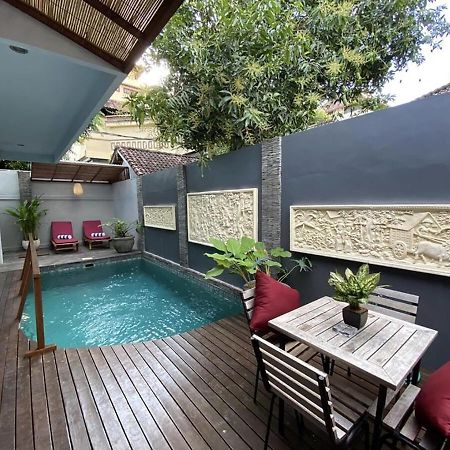 Shishi Bali Villa Seminyak Buitenkant foto