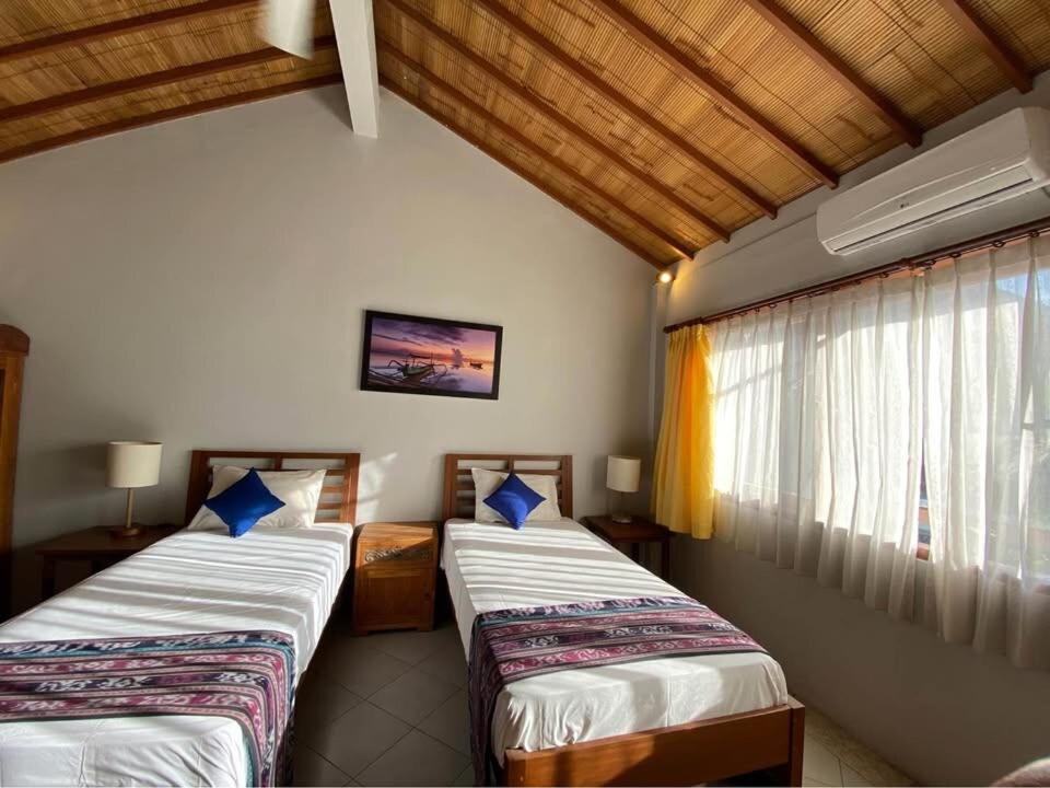 Shishi Bali Villa Seminyak Buitenkant foto